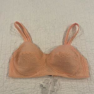 Lisa Marie Fernandez bikini top. Peach seersucker. Size 4. Tags still on.